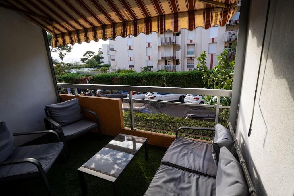 Appartement A Santa Lucia Vue Mer Saint-Raphael  Exterior photo